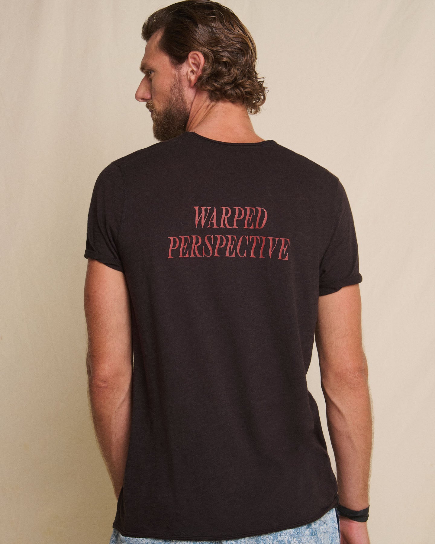 CREW NECK GRAPHIC TEE - WARPED PERSPECTIVE