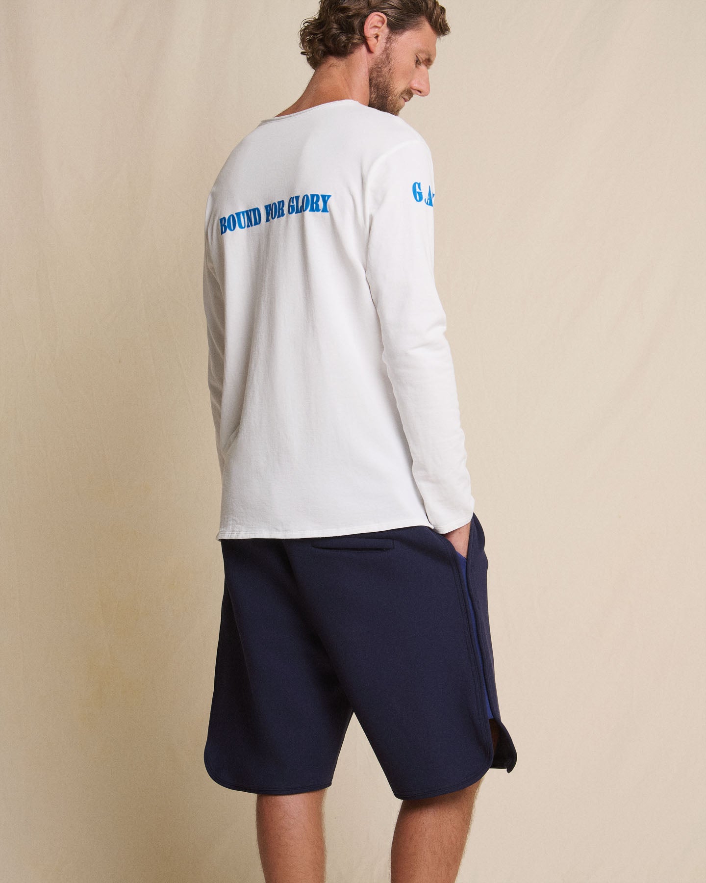 LONG SLEEVE T SHIRT